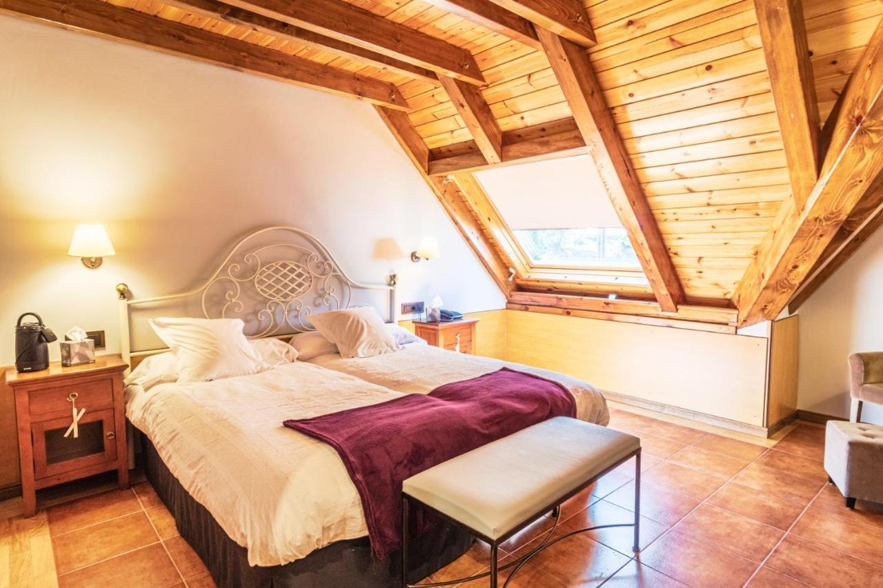 Mauberme Mountain Boutique Hotel Salardú Buitenkant foto