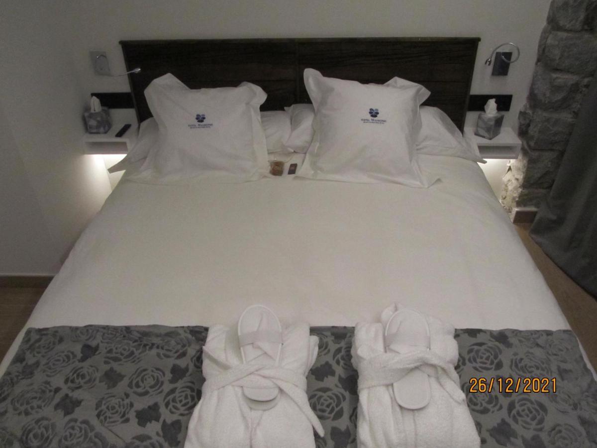 Mauberme Mountain Boutique Hotel Salardú Buitenkant foto